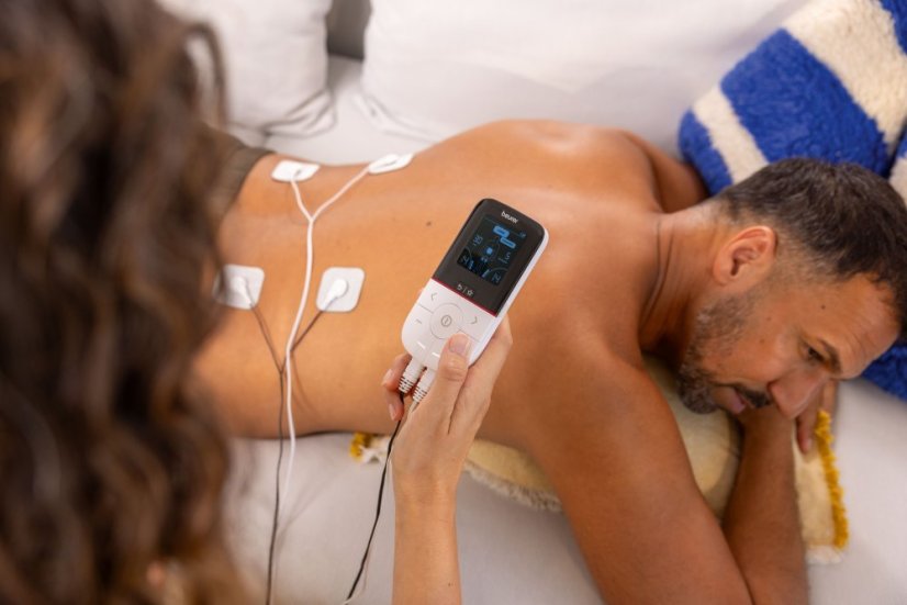 Digitálny elektrostimulátor TENS/EMS BEURER EM 56