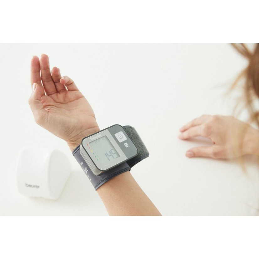 Zápästný tlakomer BEURER BC 27