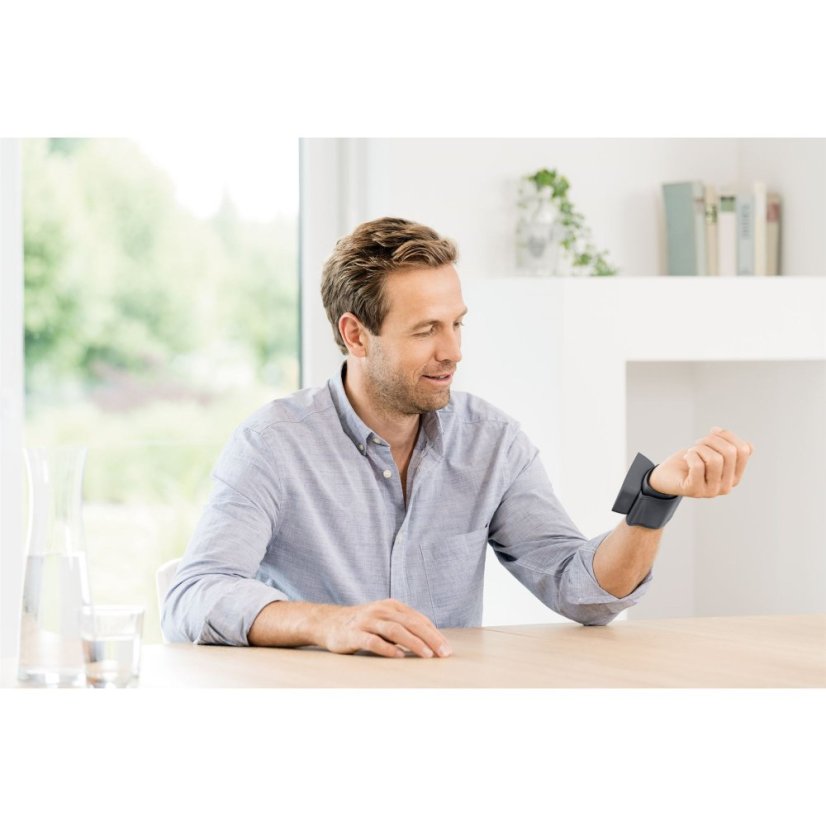 Zápästný tlakomer BEURER BC 27