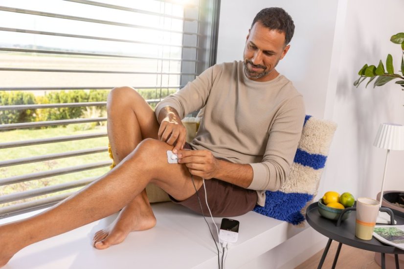 Digitálny elektrostimulátor TENS/EMS BEURER EM 56
