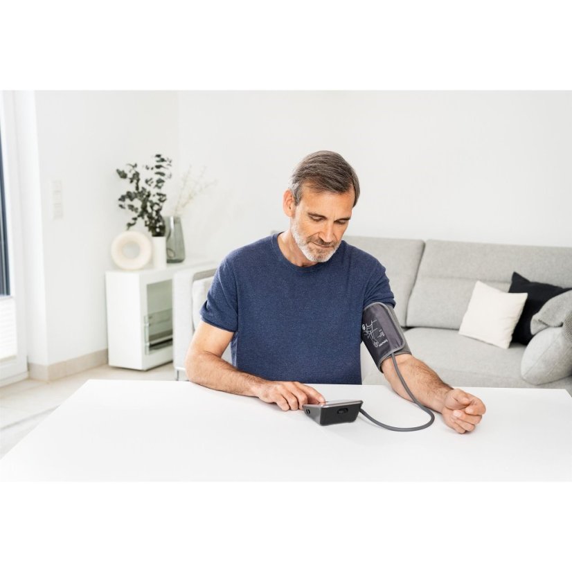 Ramenný tlakomer s detekciou AFib BEURER BM 64